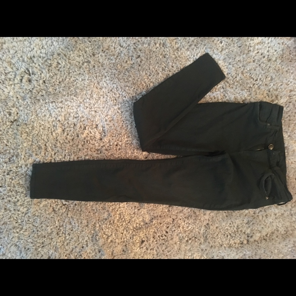 Size 4, Forest Green Kut from the Kloth jeans